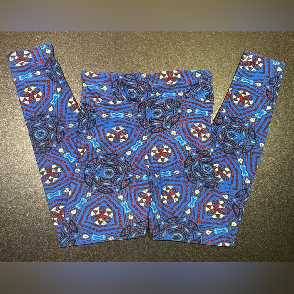 Lularoe OS Leggings NWOT